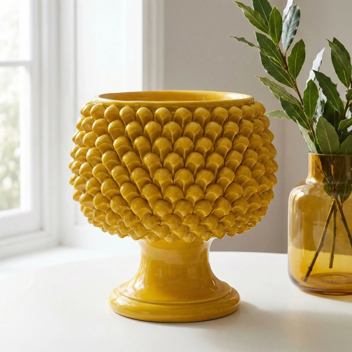 Vaso Mezza Pigna, Senape, scaglie. Ceramica siciliana di Caltagirone, Sofia