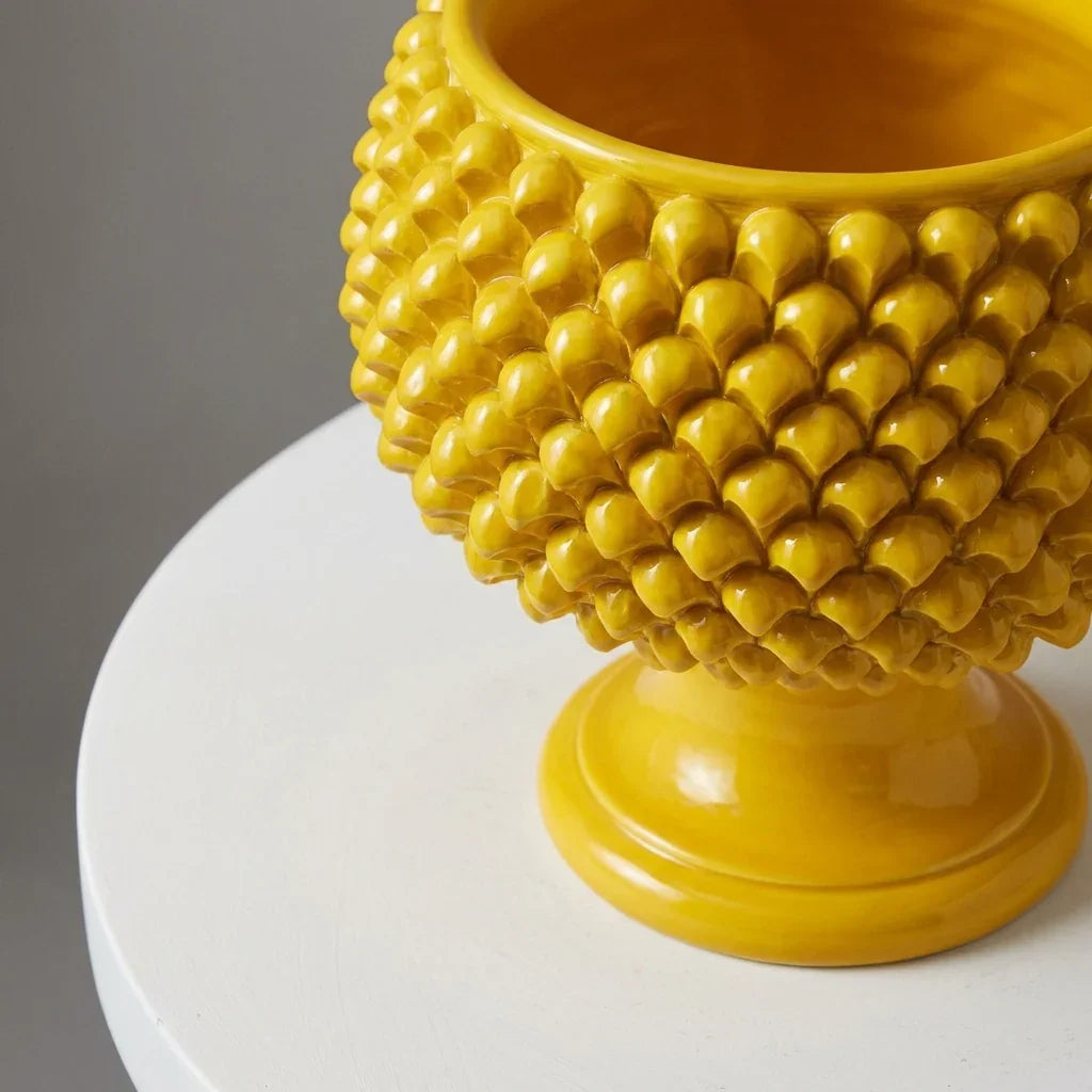 Vaso Mezza Pigna, Senape, scaglie. Ceramica siciliana di Caltagirone, Sofia