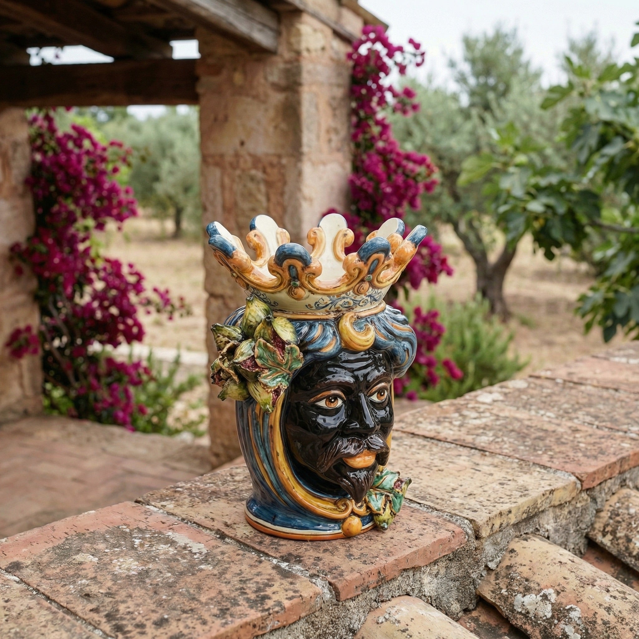 Testa di Moro con Fichi d'India, Maschio Moro, Blu e Arancio. Ceramiche Sofia, Caltagirone