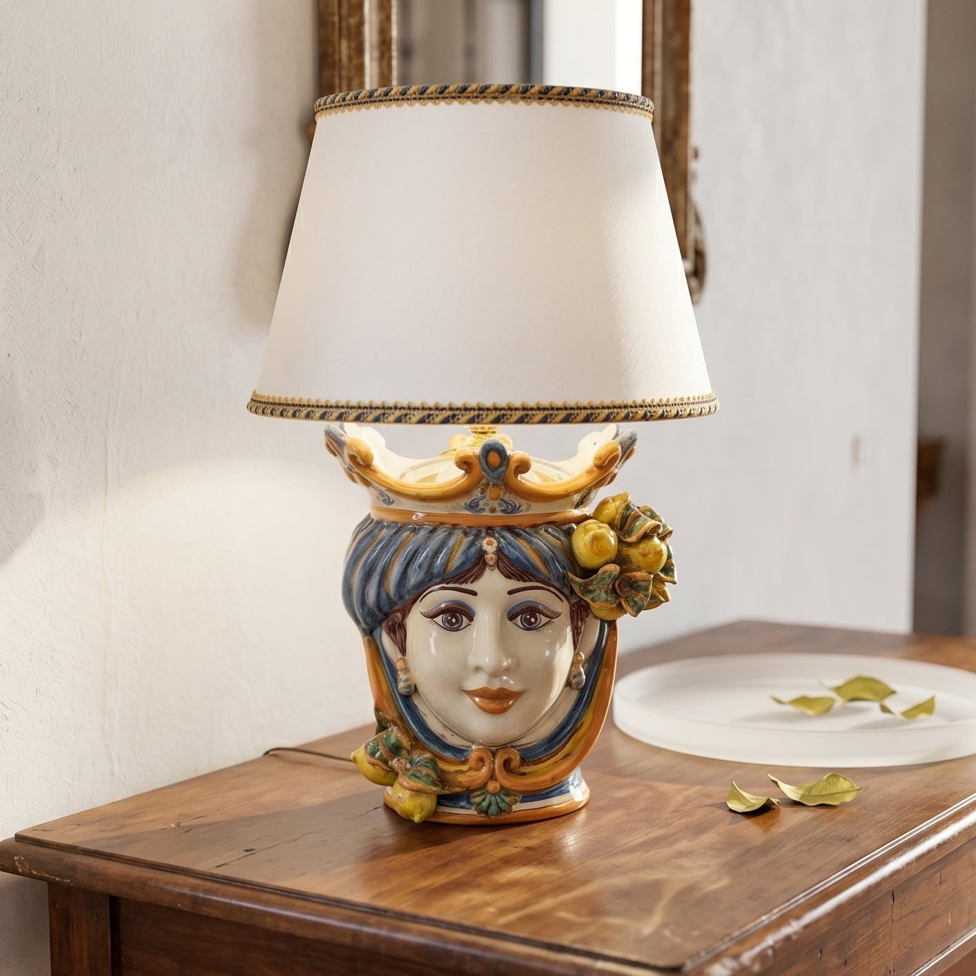 Lume a Testa con Limoni, Femmina, Blu e Arancio. Ceramiche Sofia, Caltagirone