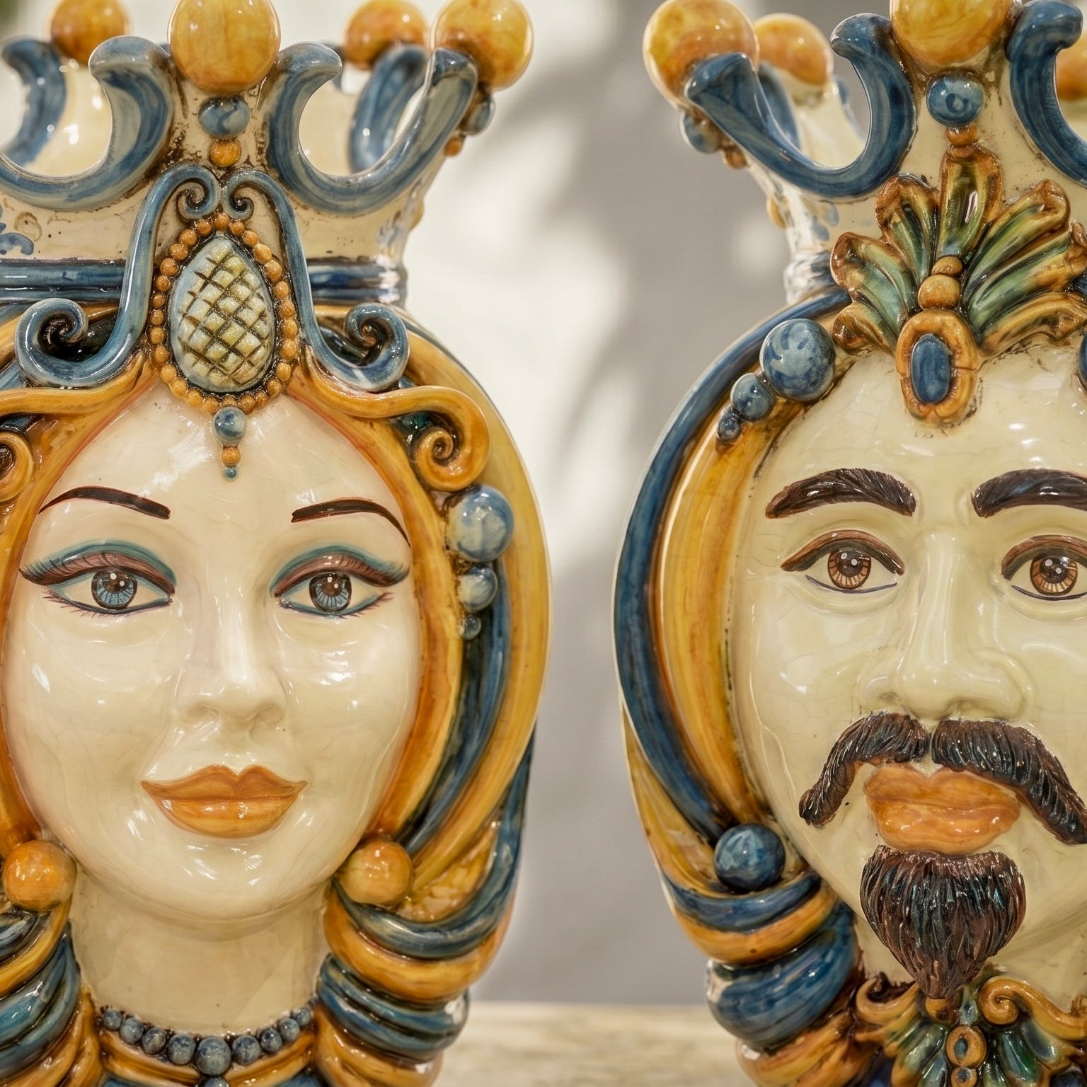Testa di Moro, Blu e Arancio. Ceramiche Sofia, Caltagirone
