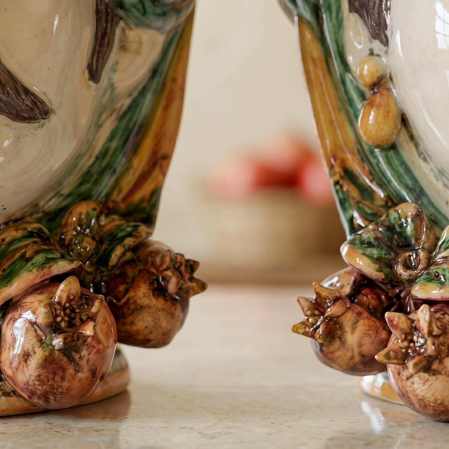 Testa di Moro con Melograni, Maschio Bianco, Verde e Arancio, corona. Ceramiche Sofia, Caltagirone