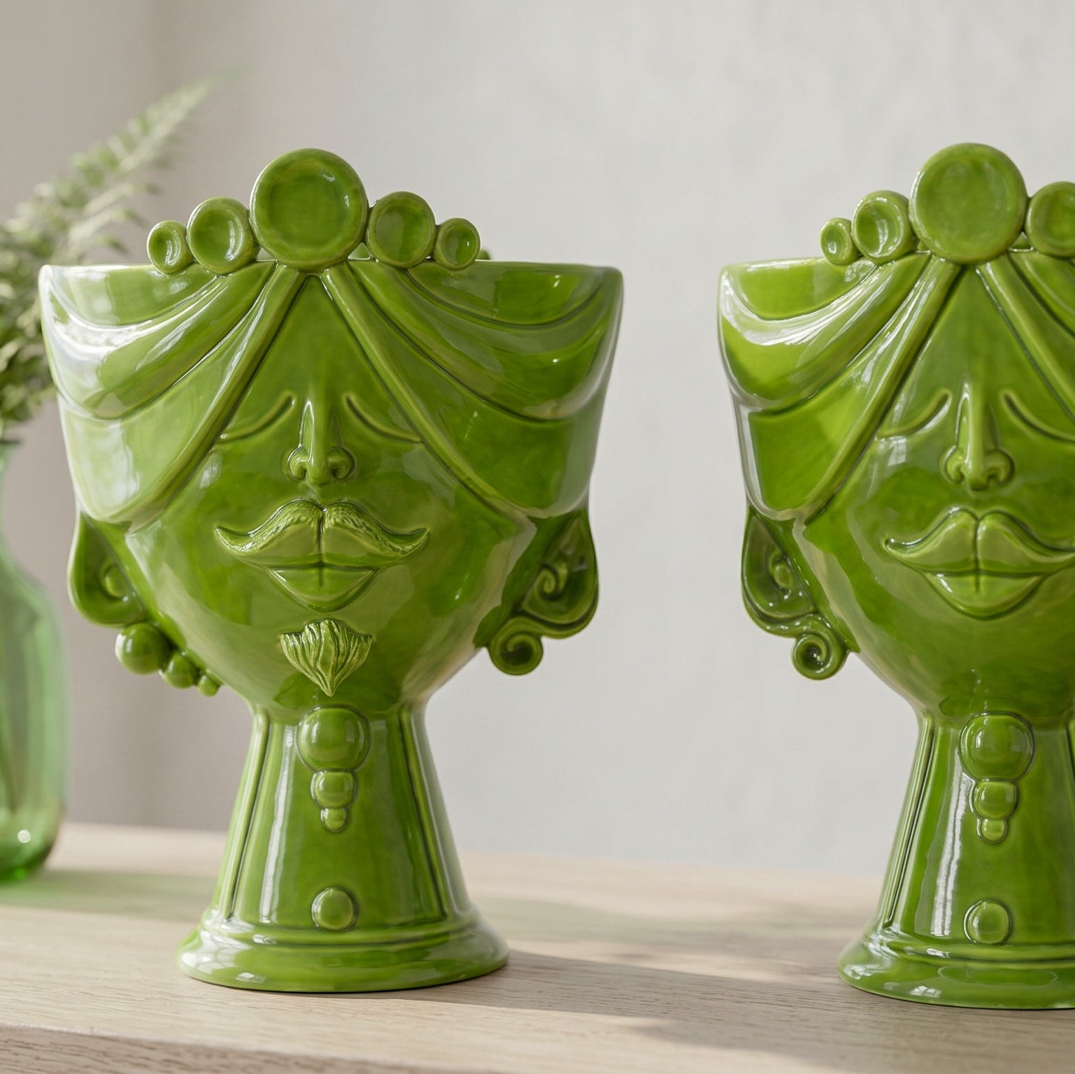Testa Zahira h 30 cm - Uomo, Verde Foglia | Ceramica Caltagirone