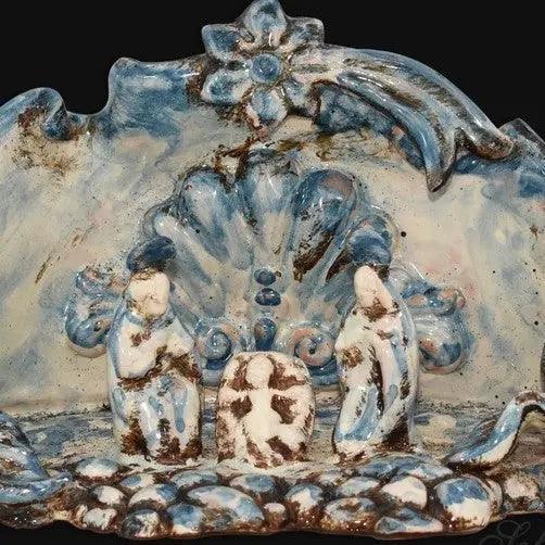 Natività Media, Mono Blu, presepe, figure e fiori in e bianco, stile tradizionale siciliano. Ceramiche Sofia, Caltagirone