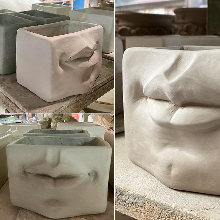 Scatola con Espressione, Black Line, Labbra Arancio, labbra scolpite. Ceramiche Sofia, Caltagirone