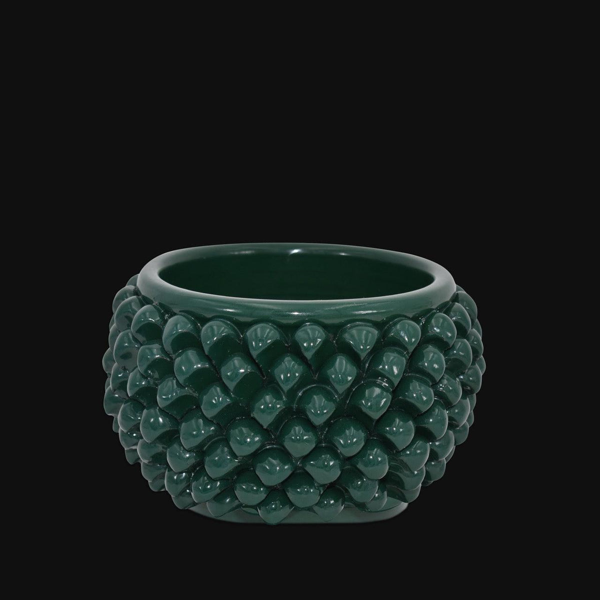 Vaso Mezza Pigna Senza Piede, Verde Antico, finitura lucida e dettagli tridimensionali. Ceramiche Sofia, Caltagirone