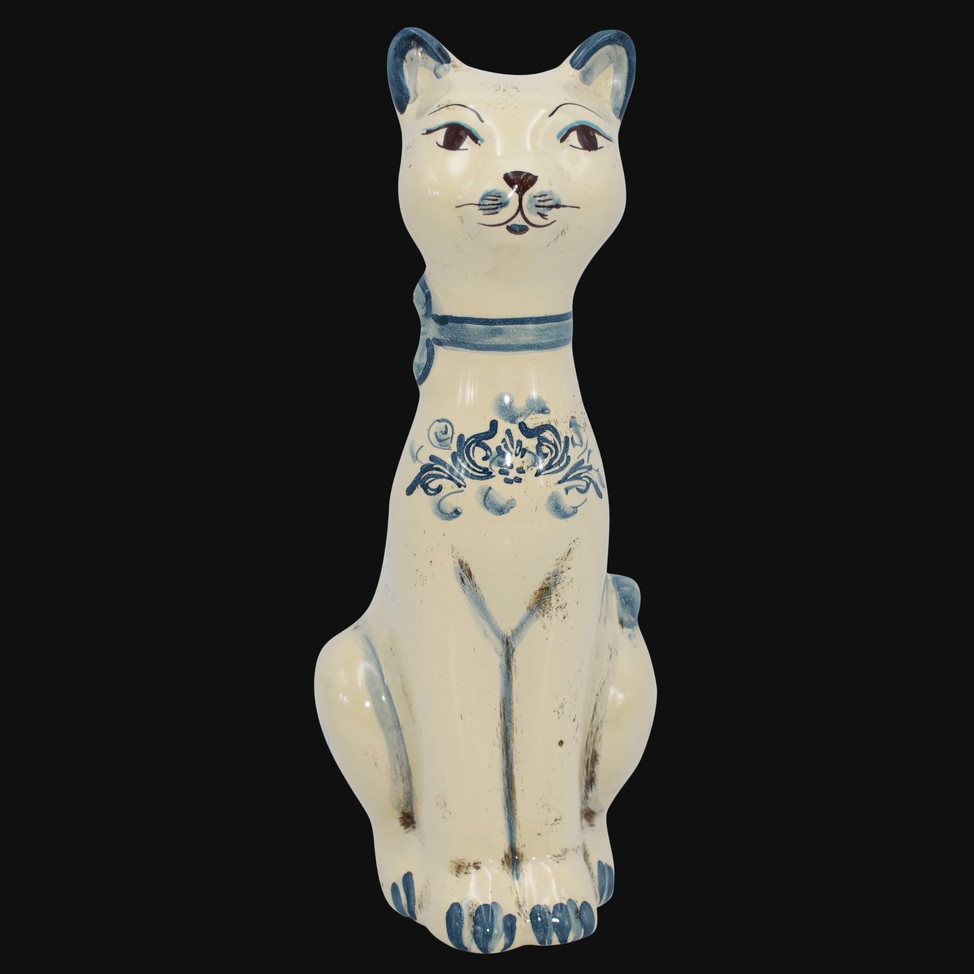 Ceramica gatto Caltagirone fatta a mano con decori blu, pezzo artigianale unico