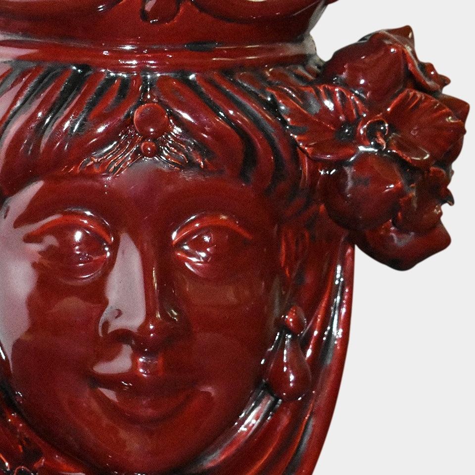 Ceramiche di Caltagirone fatti a mano, volto femminile con fiori, smalto rosso brillante