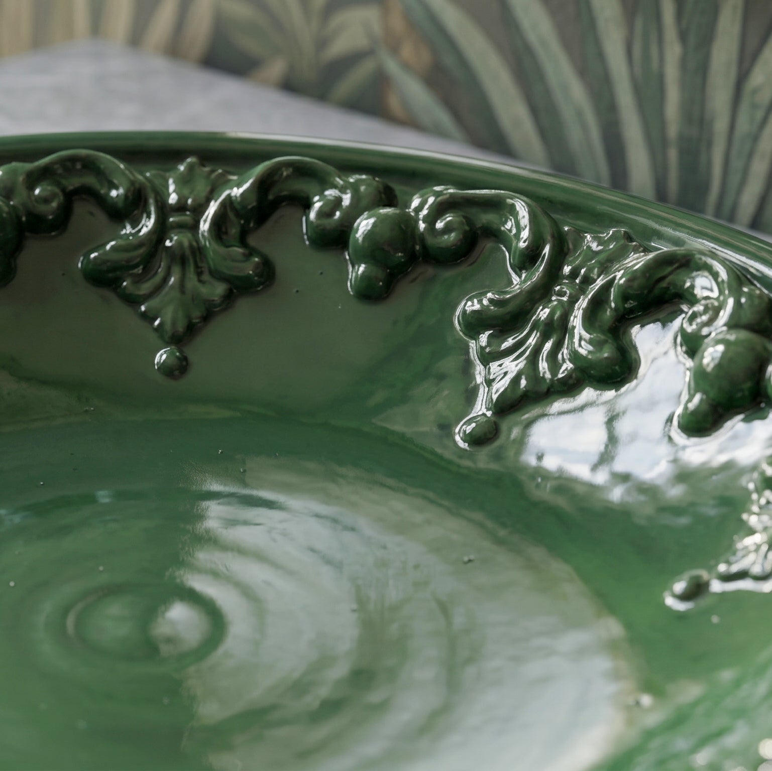 Piatto Svuota Tasche, Plastico Sofia, Verde Antico. Ceramica di Caltagirone