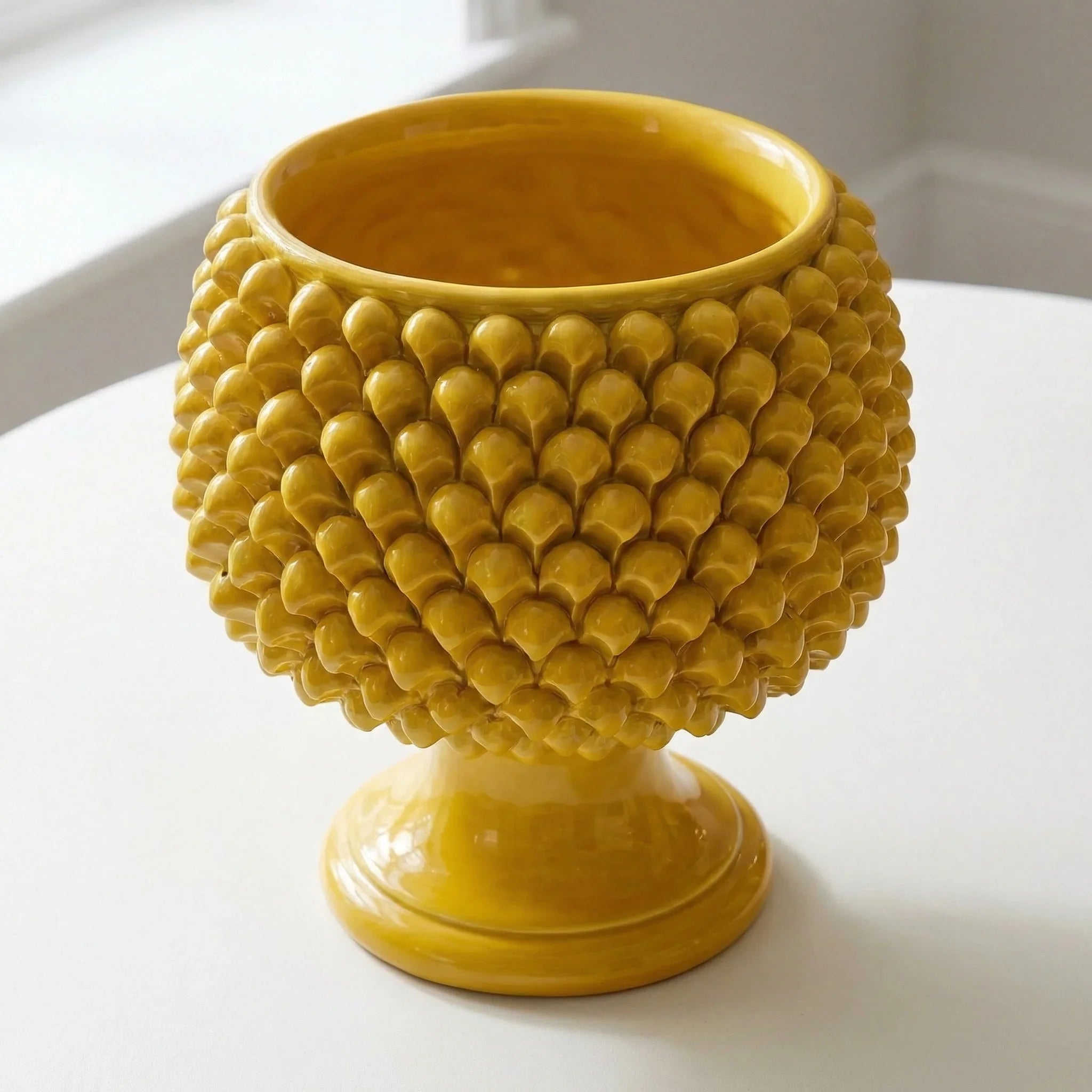 Vaso Mezza Pigna, Senape, scaglie. Ceramica siciliana di Caltagirone, Sofia