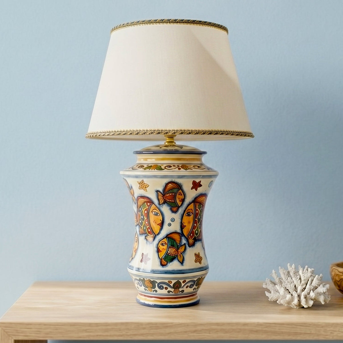 Lume Albarello, Decoro Pesci. Ceramica siciliana di Caltagirone, Sofia