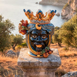 Testa di Moro con Melograni, Maschio Moro, Blu e Arancio. Ceramica siciliana di Caltagirone, Sofia