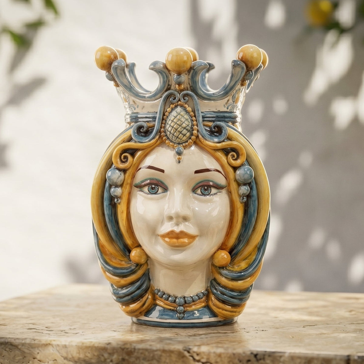 Testa di Moro, Donna, Blu e Arancio. Ceramiche Sofia, Caltagirone