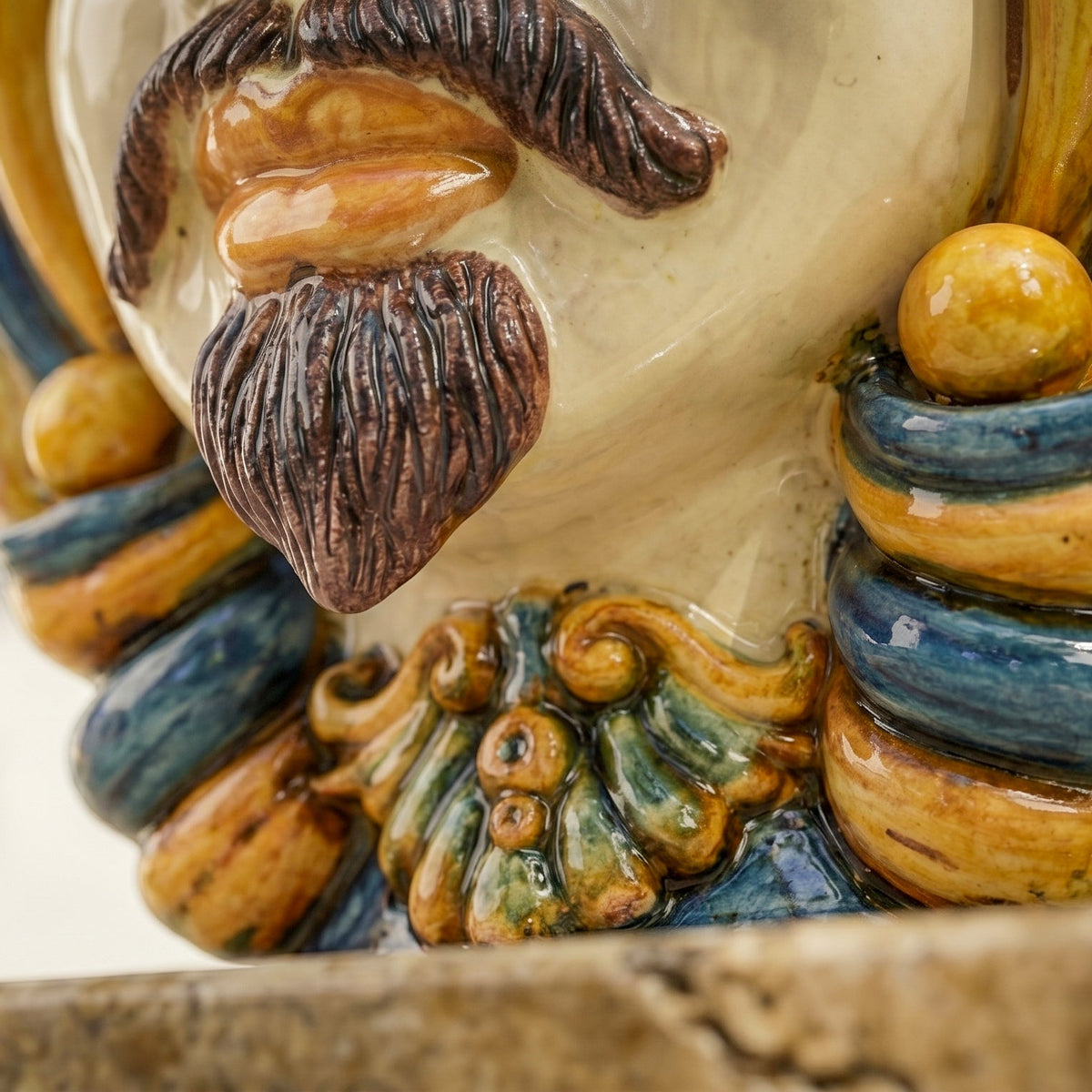 Testa di Moro, Maschio Bianco, Blu e Arancio. Ceramiche Sofia, Caltagirone