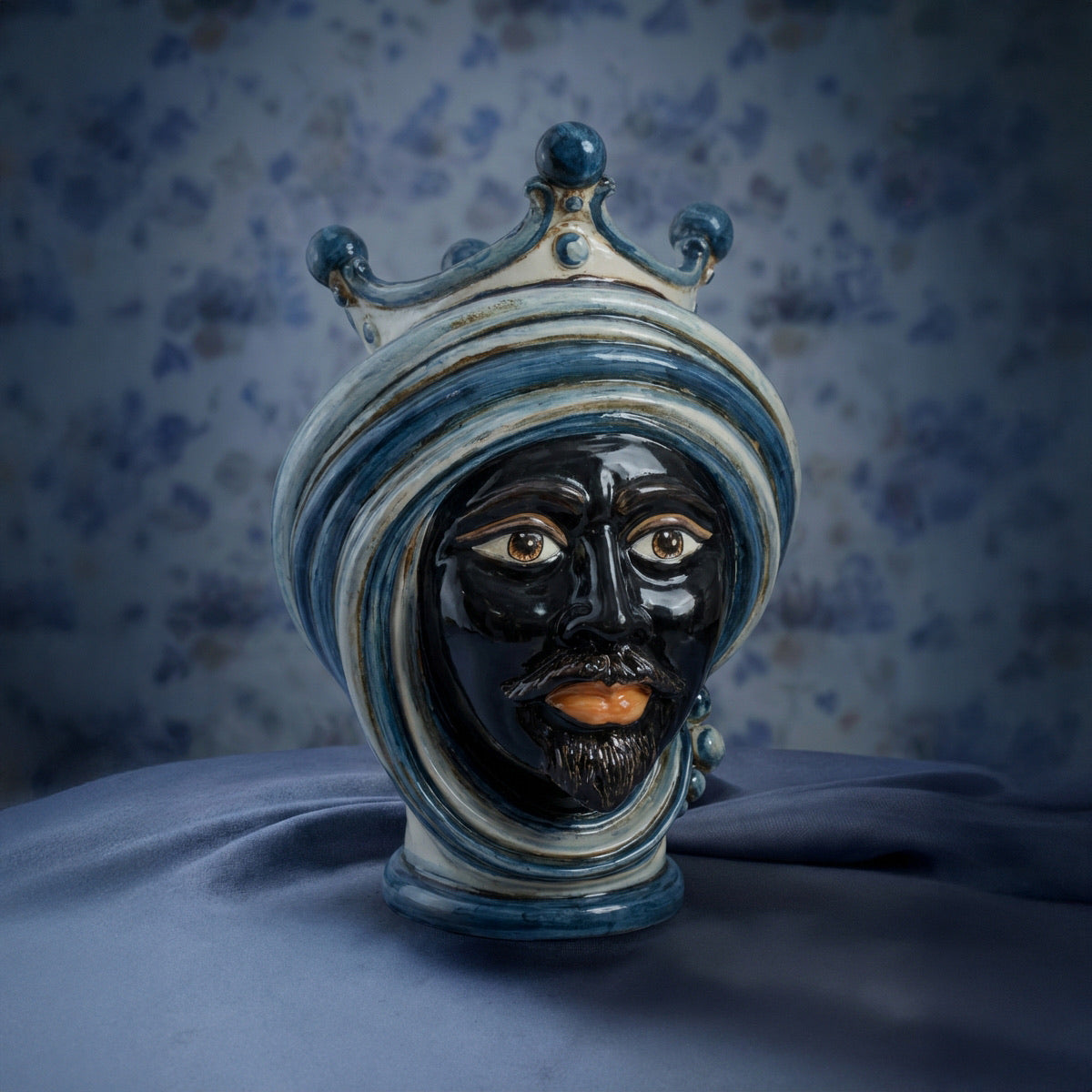 Testa di Moro, Maschio Moro, Mono Blu. Ceramiche Sofia, Caltagirone