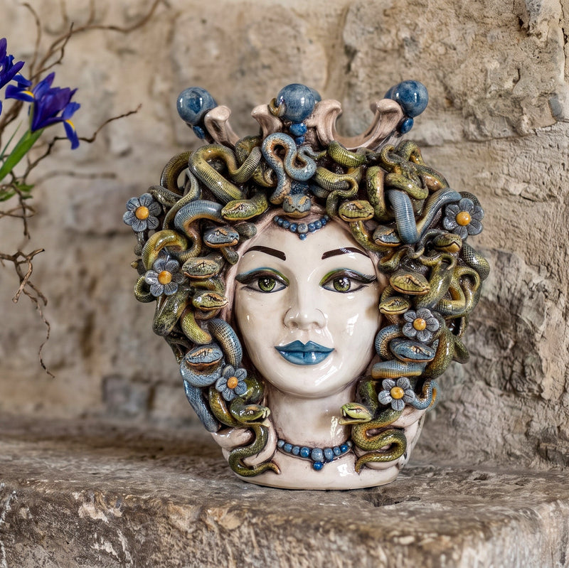 Testa Medusa h 38 cm - Madreperla Antichizzato, Perline Blu | Ceramica Caltagirone