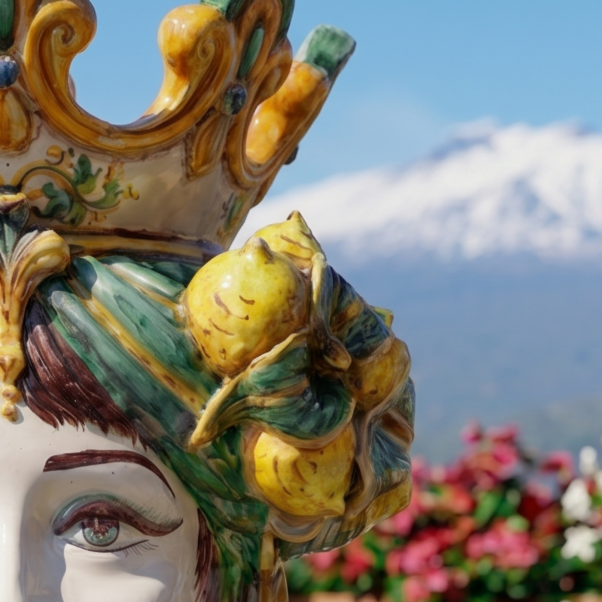 Testa di Moro con Limoni, Donna, Verde e Arancio. Ceramica siciliana di Caltagirone, Sofia