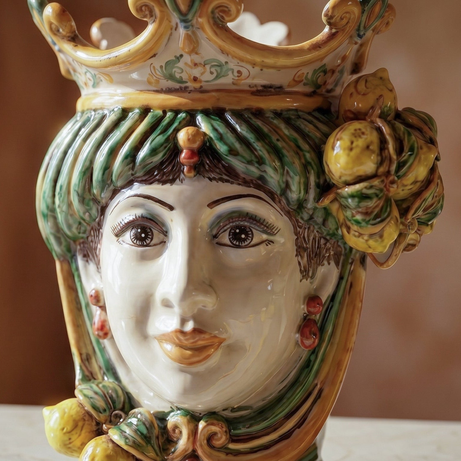 Testa di Moro con Limoni, Donna, Verde e Arancio, corona. Ceramiche Sofia, Caltagirone