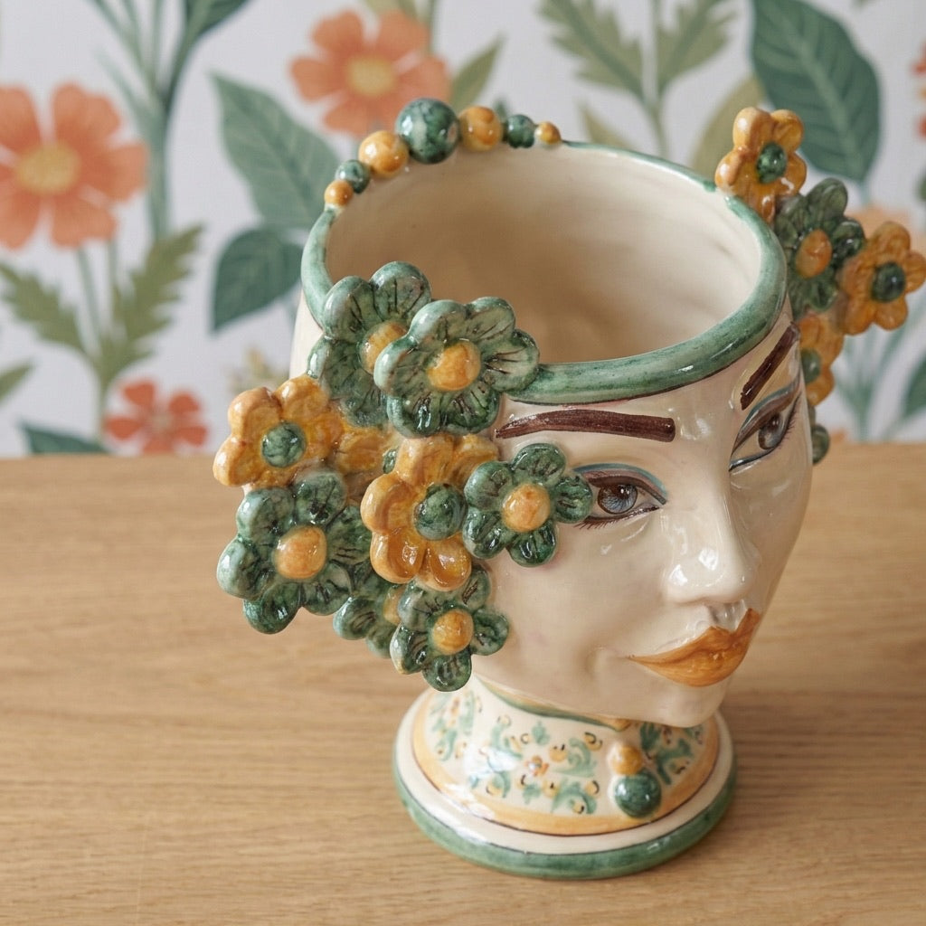 Testa di Moro con Fiori, Verde e Arancio. Ceramica siciliana di Caltagirone, Sofia