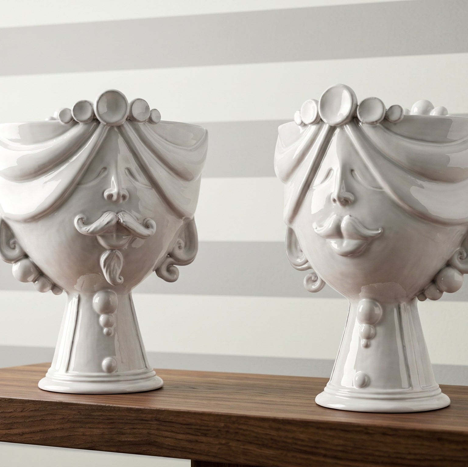 Testa Zahira h 30 cm - Donna, White Line | Ceramica Caltagirone