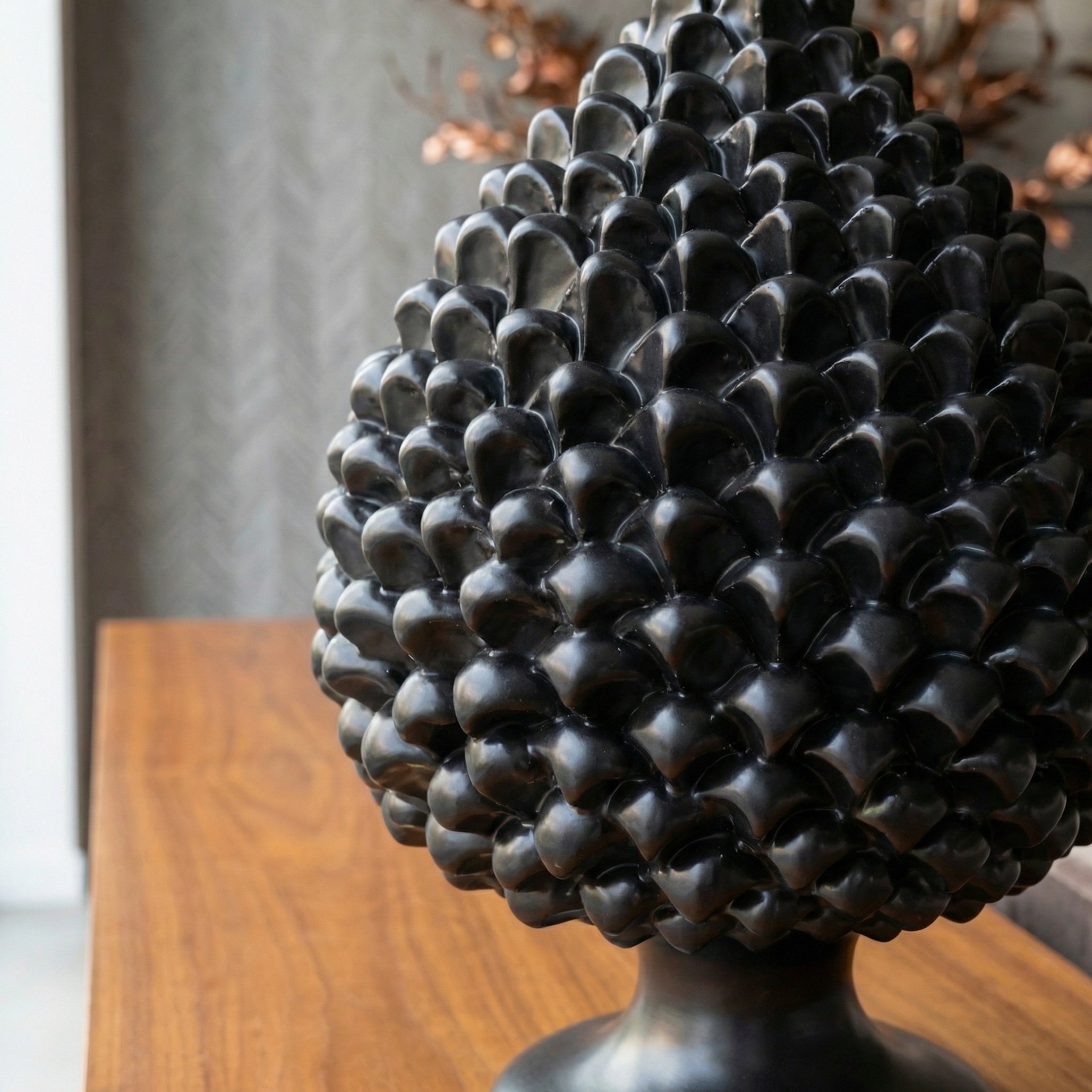Pigna Artigianale, Black Line Opaco, scaglie. Ceramiche Sofia, Caltagirone