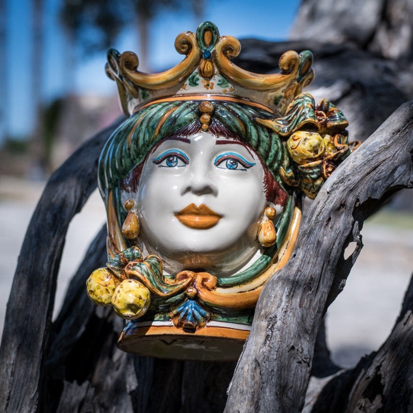 Testa di Moro con Limoni, Donna, Verde e Arancio, corona. Ceramiche Sofia, Caltagirone