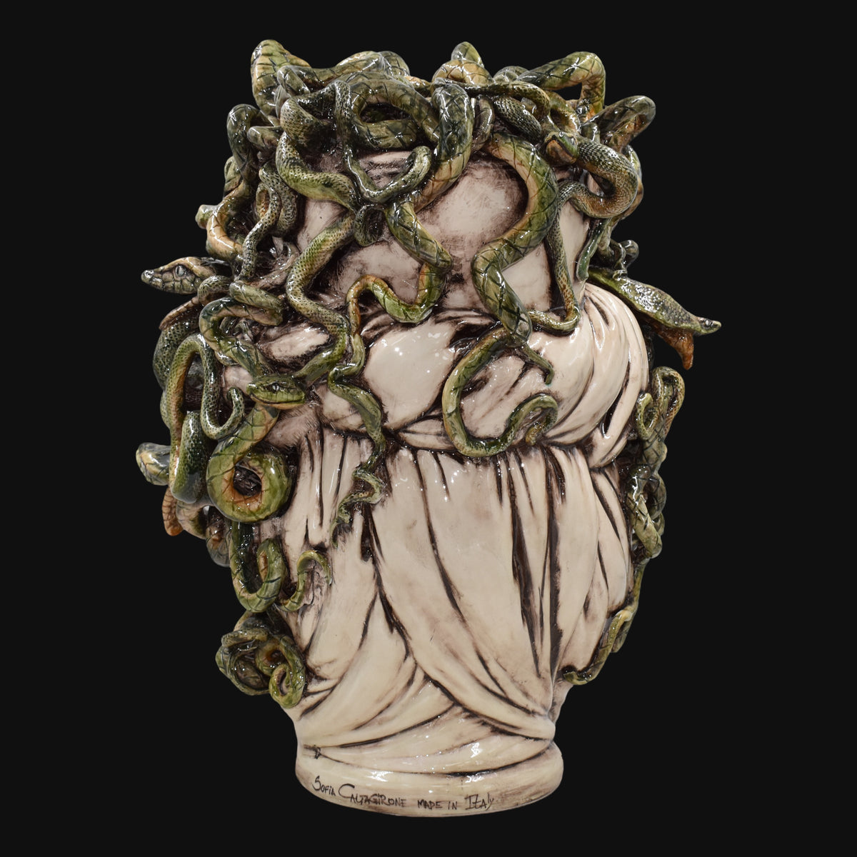 Testa Medusa, Madreperla Antichizzato, chioma di serpenti, mito greco. Ceramica siciliana di Caltagirone, Sofia