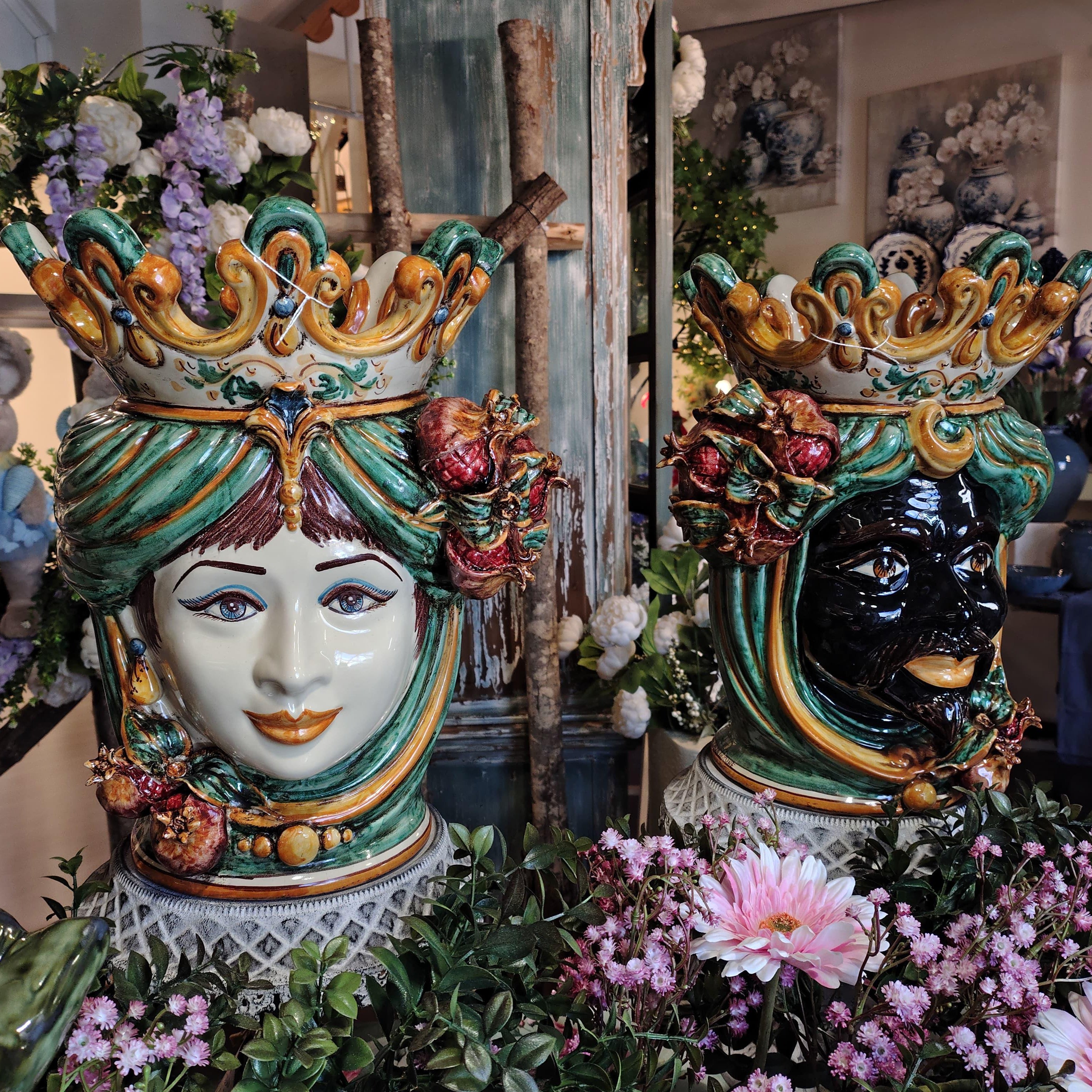 Testa di Moro con Melograni, Maschio Moro, Verde e Arancio. Ceramiche Sofia, Caltagirone