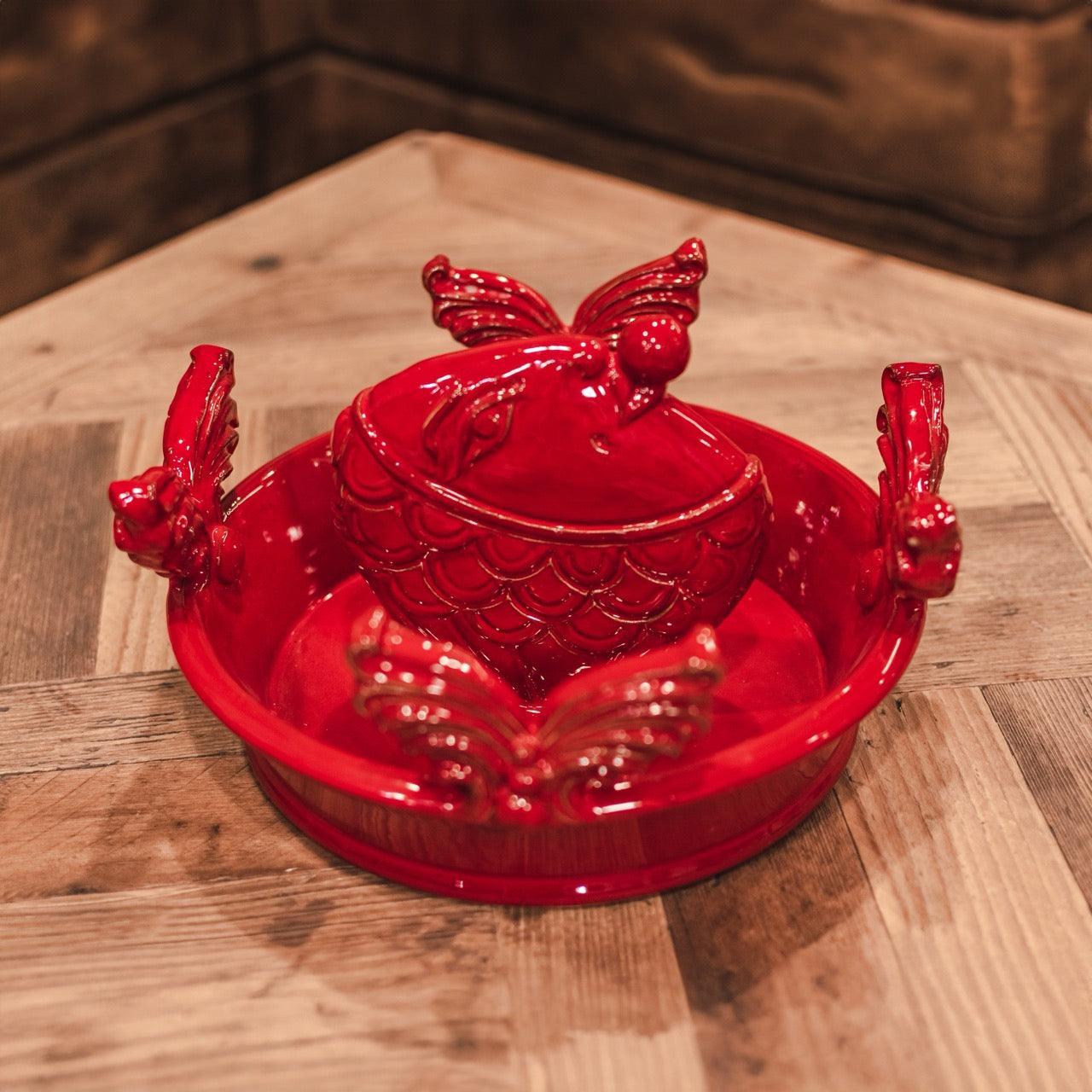 Centrotavola Pesce, Plastico Sofia, Rosso Fuoco, decori a scaglie e ali. Ceramica di Caltagirone