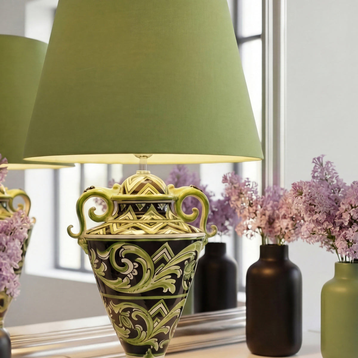 Lume Defra, Linea Parigi, Nero e Verde. Ceramica siciliana di Caltagirone, Sofia