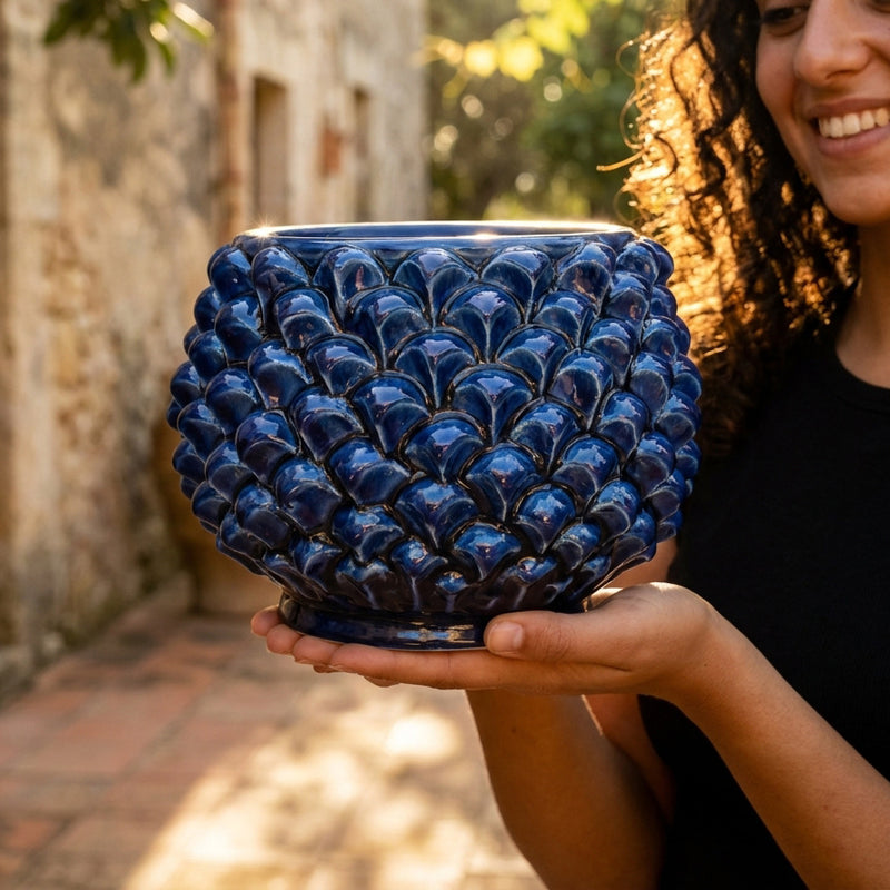 Vaso Mezza Pigna Senza Piede in Ceramica di Caltagirone - Blu Intenso