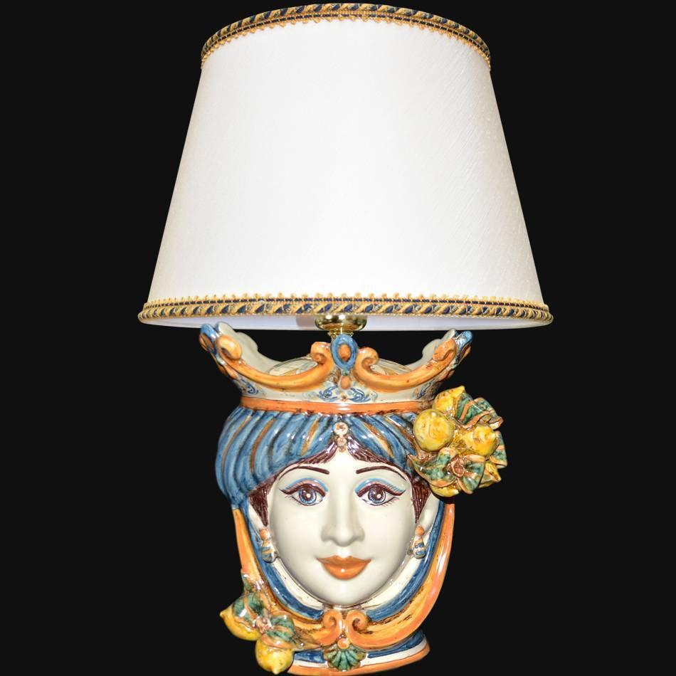 Lume a Testa con Limoni, Femmina, Blu e Arancio, paralume bianco. Ceramiche Sofia, Caltagirone