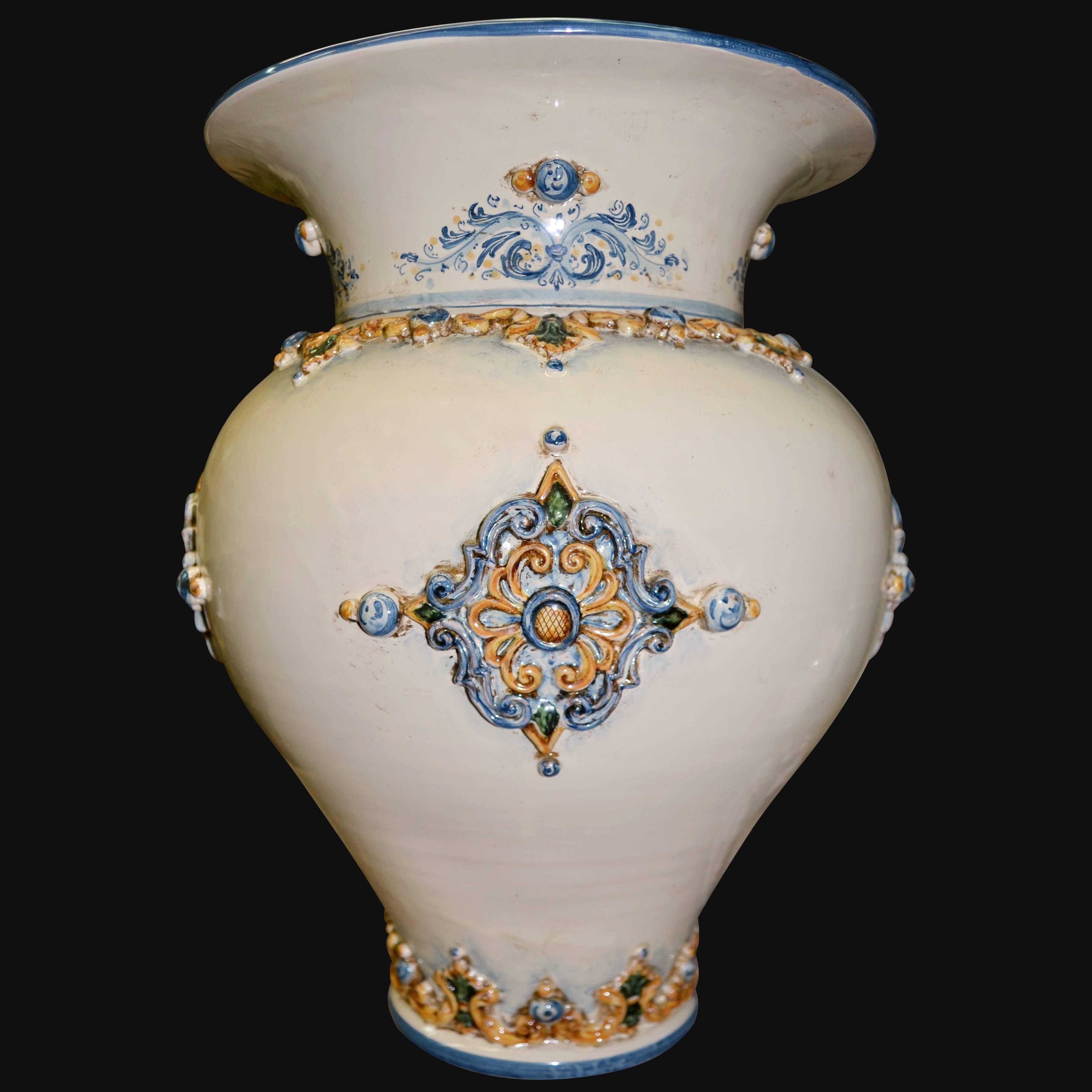 Vaso in ceramica di Caltagirone fatta a mano con decori blu e oro, pezzo unico artigianale