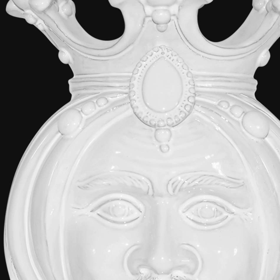 Testa di Moro, Maschio, White Line, dettaglio volto con corona e decori. Ceramica siciliana di Caltagirone, Sofia