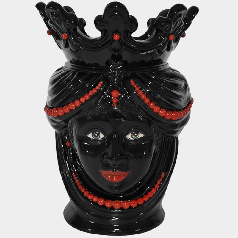Testa di moro nera con corona e perle rosse, ceramiche caltagirone fatte a mano