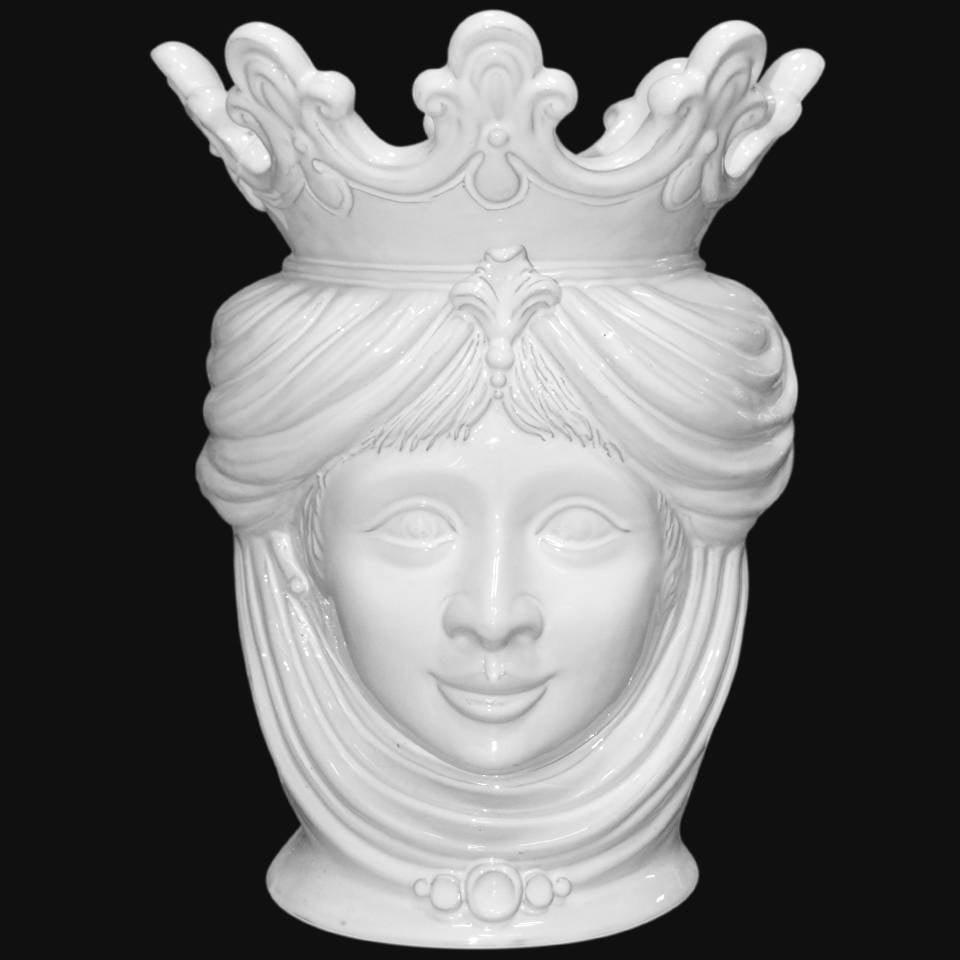 Ceramiche di Caltagirone fatti a mano: vaso testa regale in ceramica bianca con corona