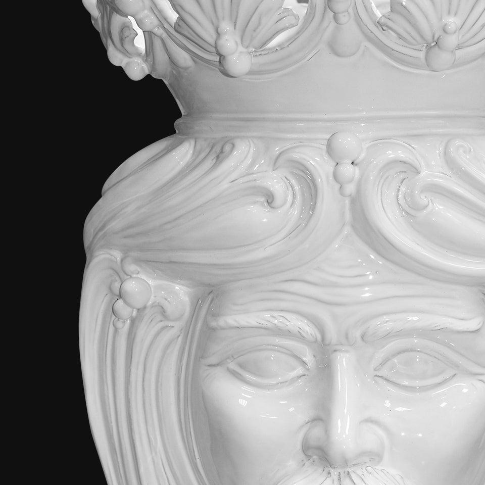 Testa di Moro, Maschio, White Line, dettaglio volto e corona. Ceramiche Sofia, Caltagirone